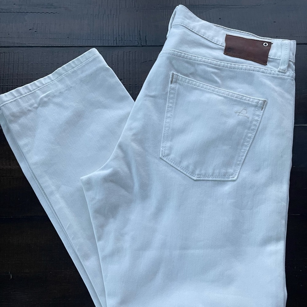 DL1961 MEN'S "RUSSELL CLASSIC STRAIGHT" JEANS IN "CHALK" SIZE 34